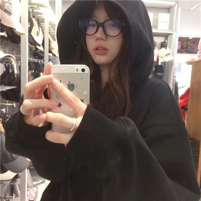 卡美娜万岁